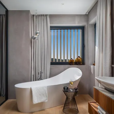 Konstanca & Sara * Jezera