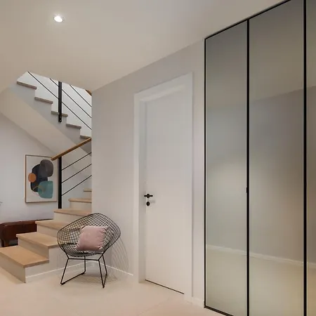 Konstanca & Sara Jezera