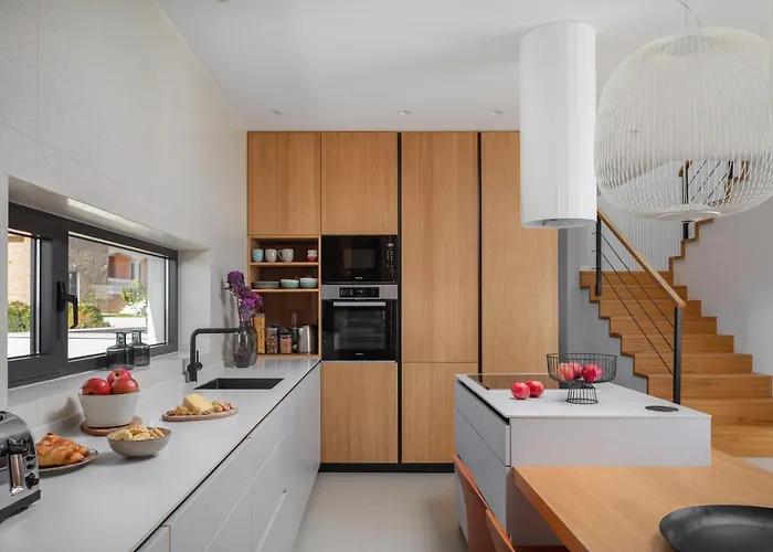 Konstanca & Sara * イェゼラ