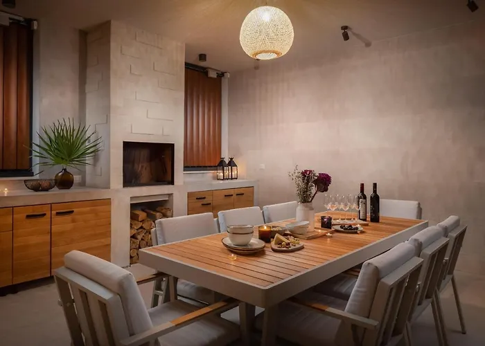 Konstanca & Sara イェゼラ