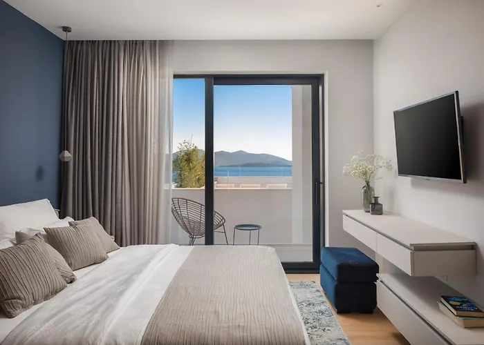 ヴィラ Konstanca & Sara *