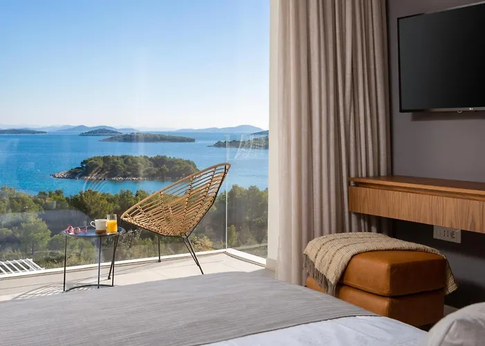 Konstanca & Sara ヴィラ イェゼラ