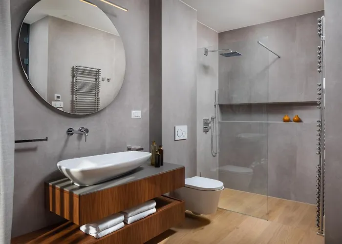 ヴィラ Konstanca & Sara